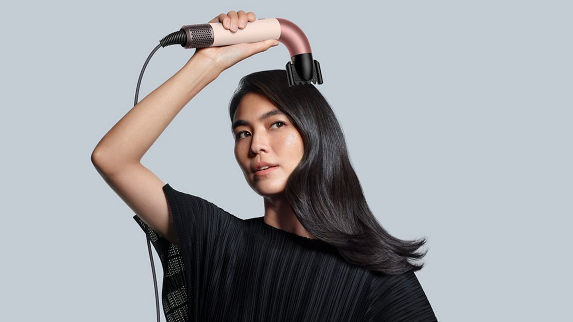 Dyson Supersonic r™ hair dryer (Ceramic apricot / Topaz)
