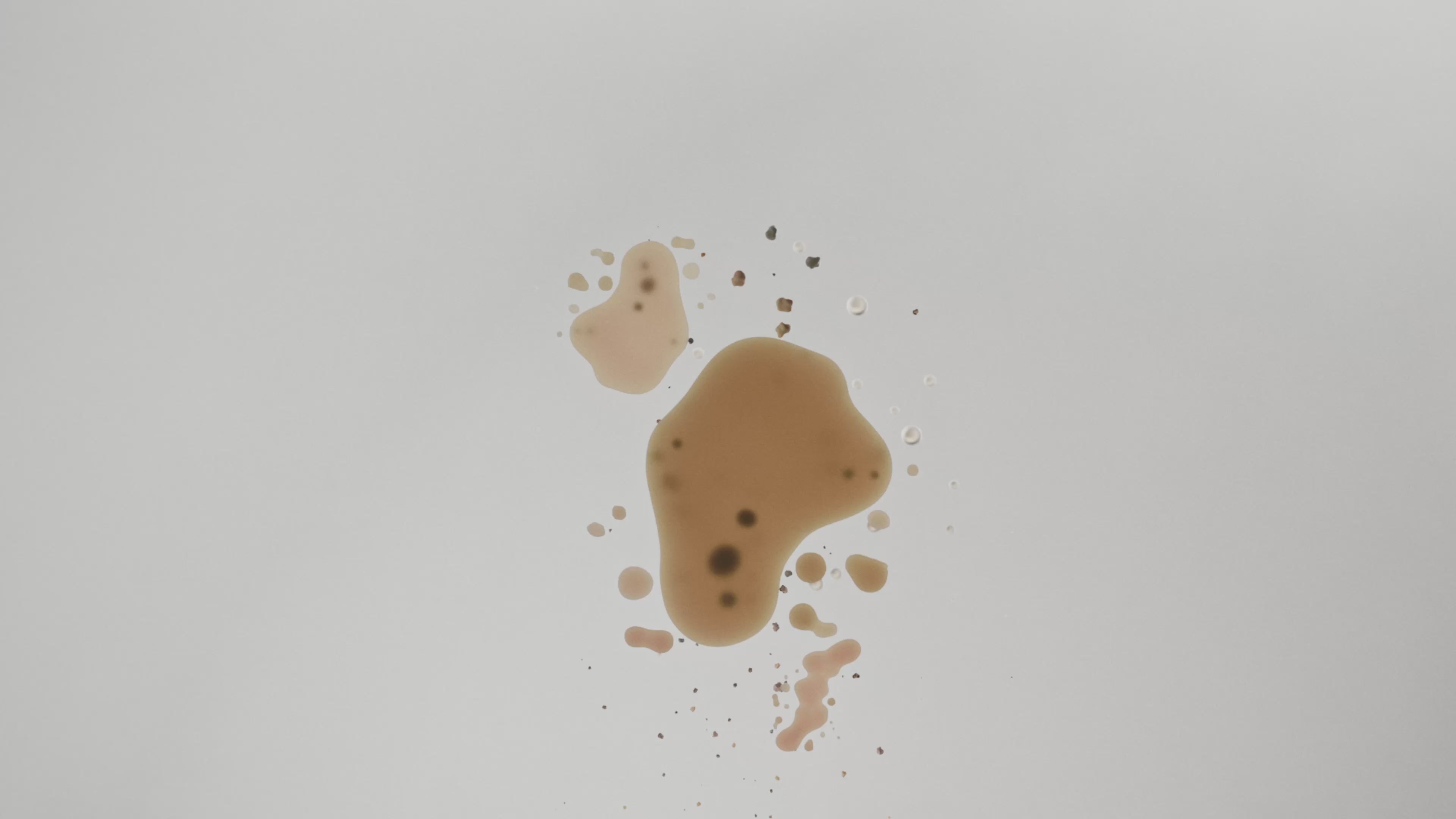 Hygienic cleaning, stain removal, quick drying – in our slimmest design⁵
